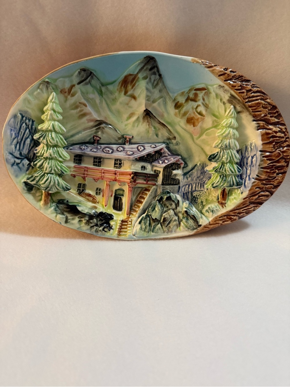 Ucagco Japan Ceramic Alpine Chalet Wall Plaque